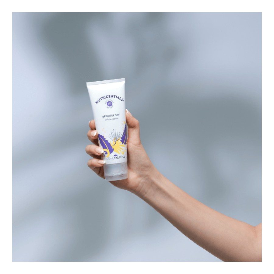 Brighter Day Exfoliant Scrub (EU) - Premium-Hautpflege