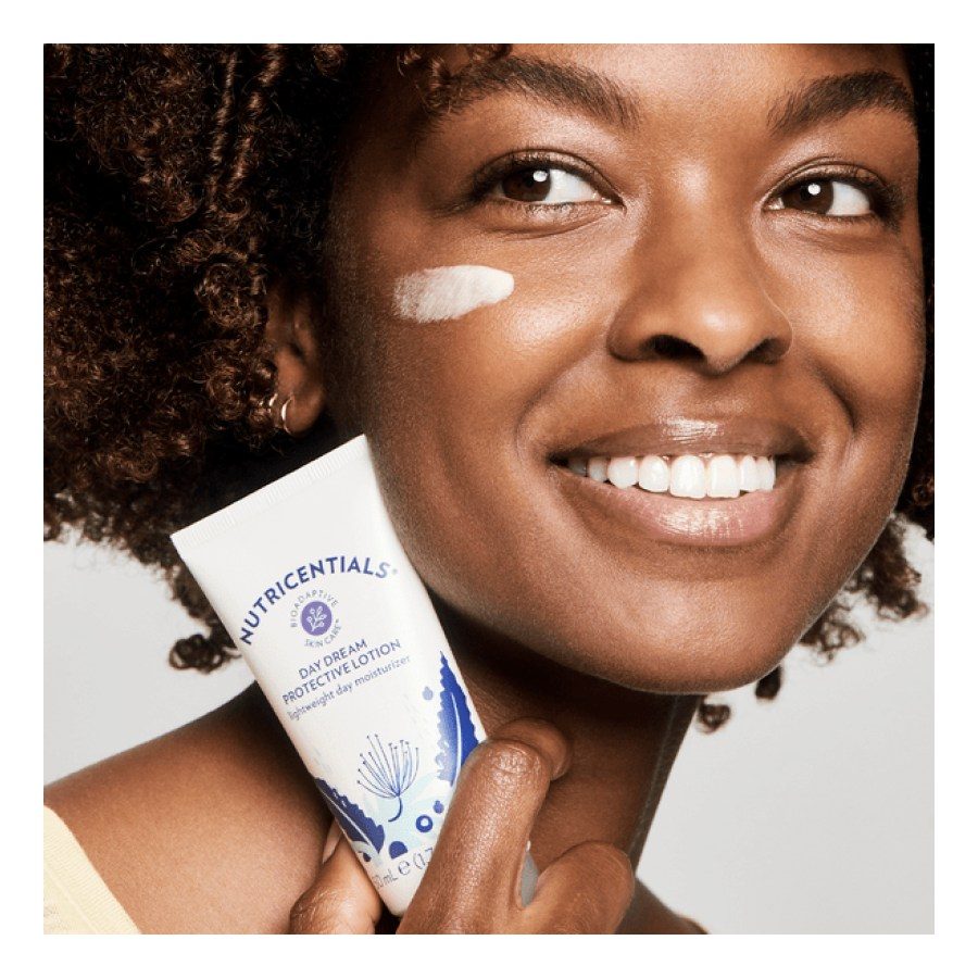 Day Dream Protective Lotion (EU) - Premium-Hautpflege