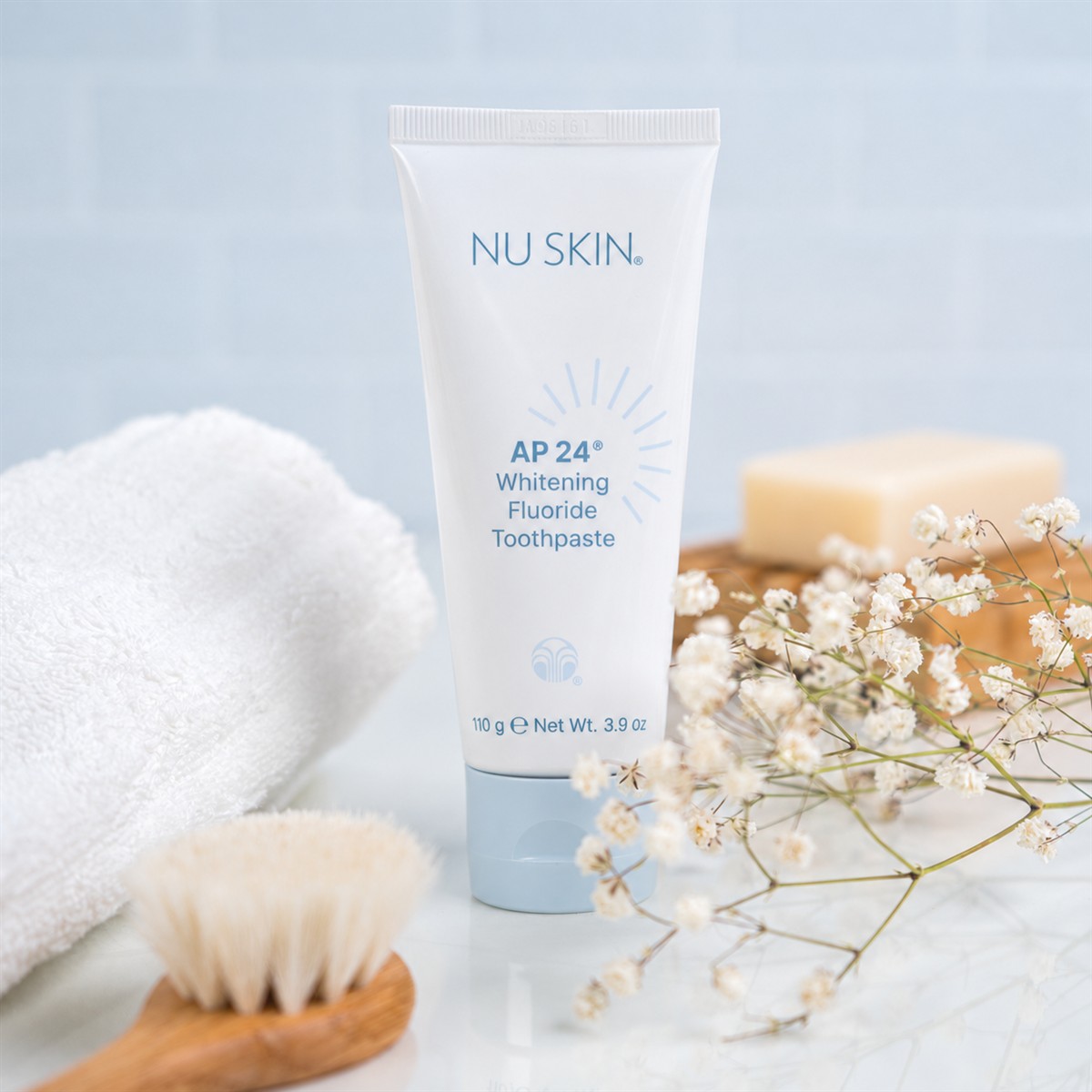 AP 24 Whitening Fluoride Toothpaste - Soins de la peau premium