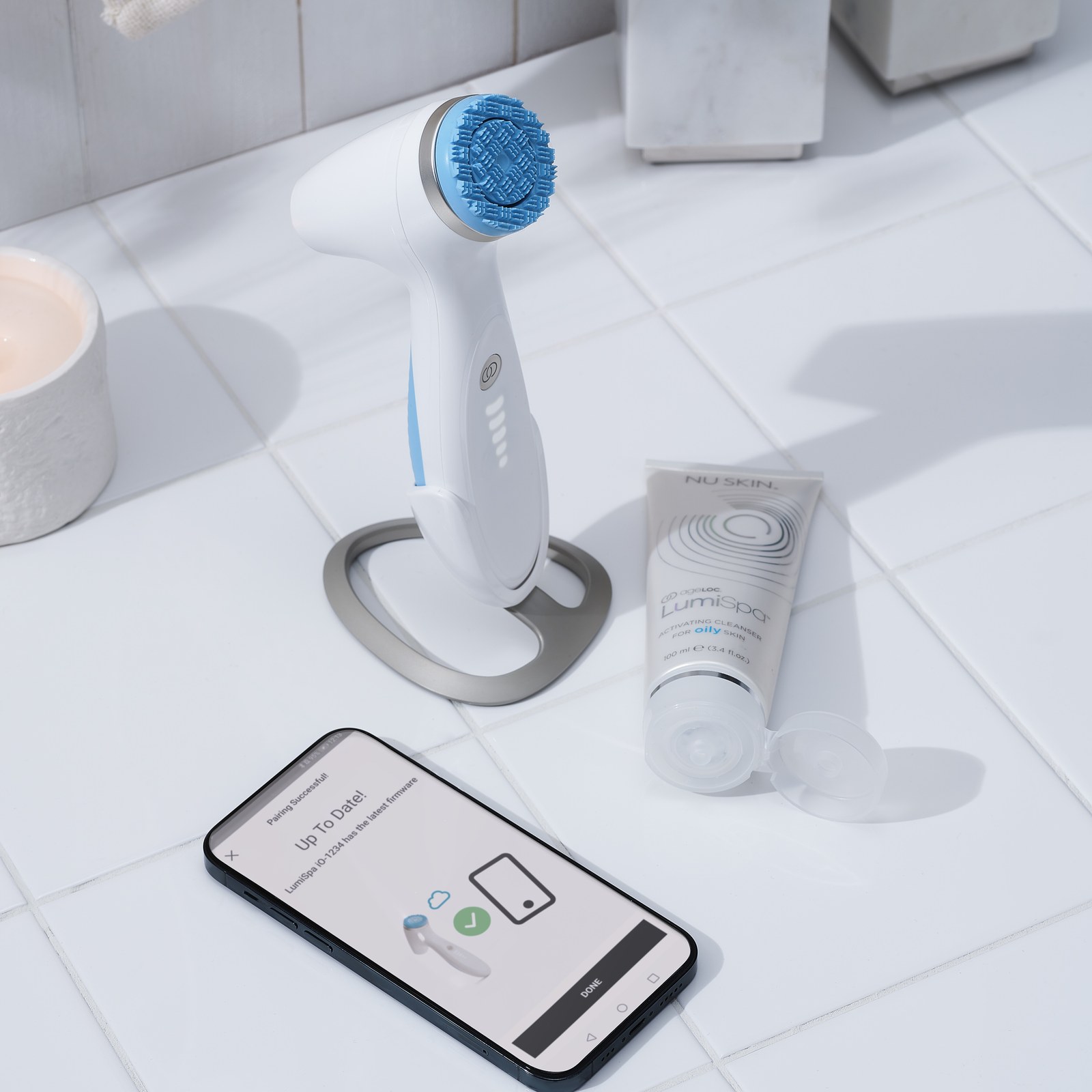 ageLOC LumiSpa iO Lifestyle